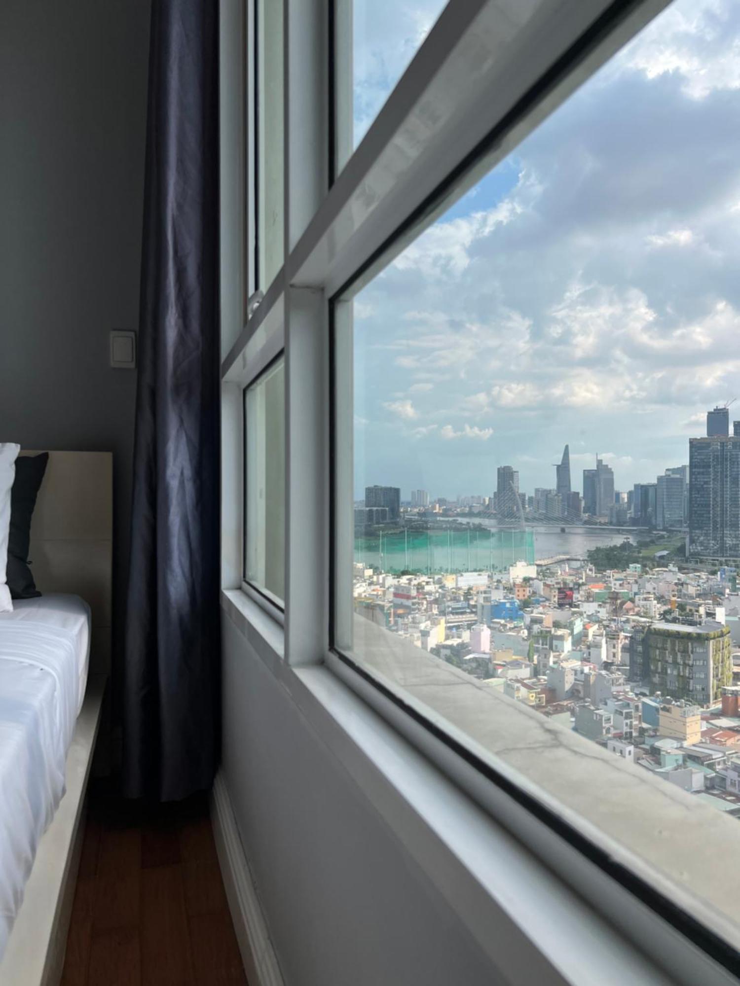 Diny Aparthotel - Rooftop Pool - The Manor 2 Ho-Chi-Minh-Stadt Exterior foto